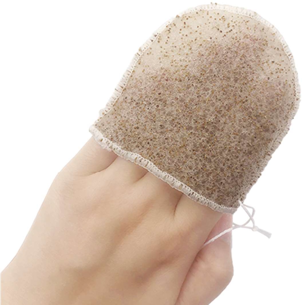 Walnut Shell Exfoliating Glove For Face